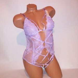 Victoria's Secret Soft Purple Lace Bustier